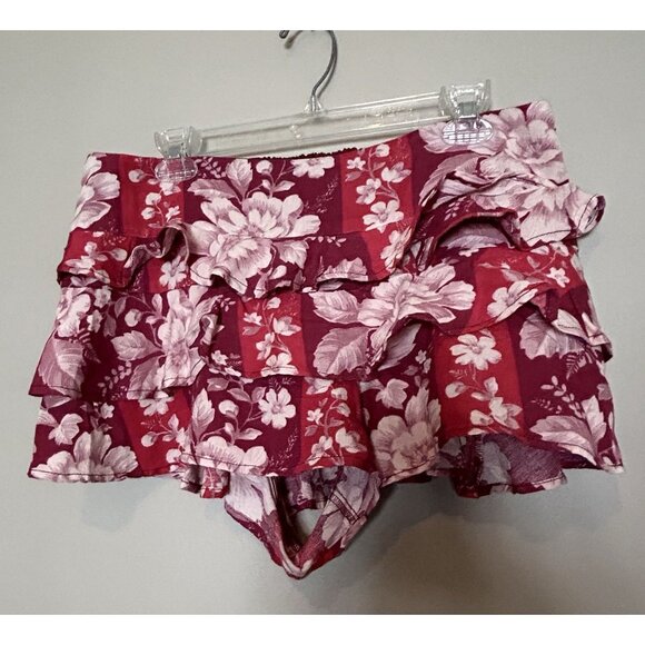 Free People Red Floral Ruffle Shorts - Picture 5 of 13
